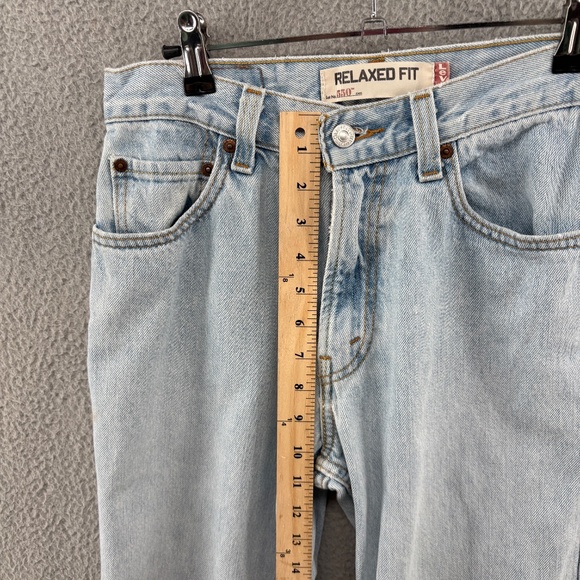 Levi’s 550 Relaxed Fit Light Wash Vintage Jeans W29 L30 - Picture 8 of 15